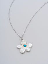 Load image into Gallery viewer, Turquoise Flower Pendant
