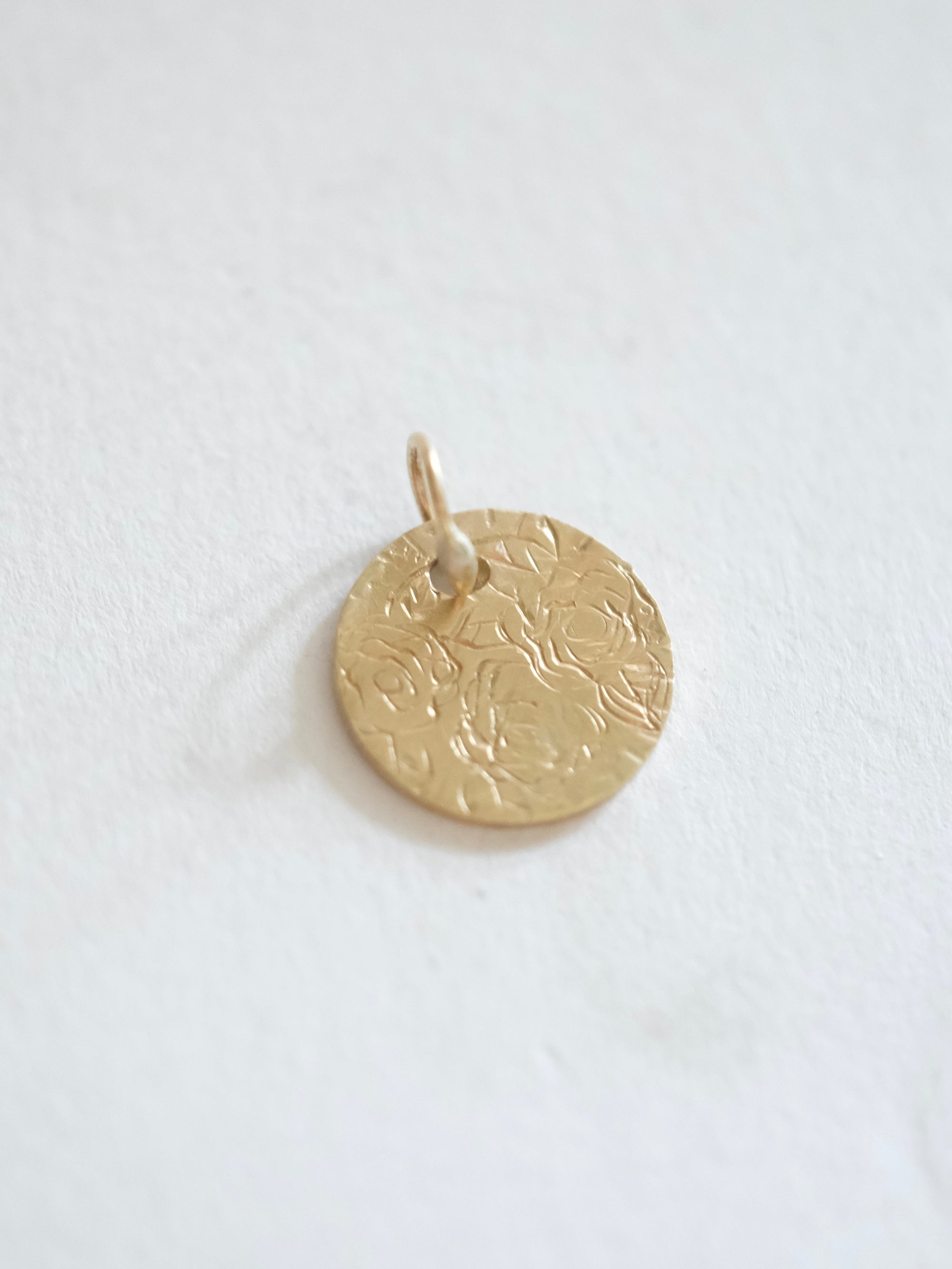 Hand Engraved Three Roses Pendant