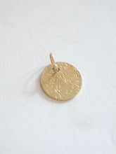 Load image into Gallery viewer, Hand Engraved Three Roses Pendant
