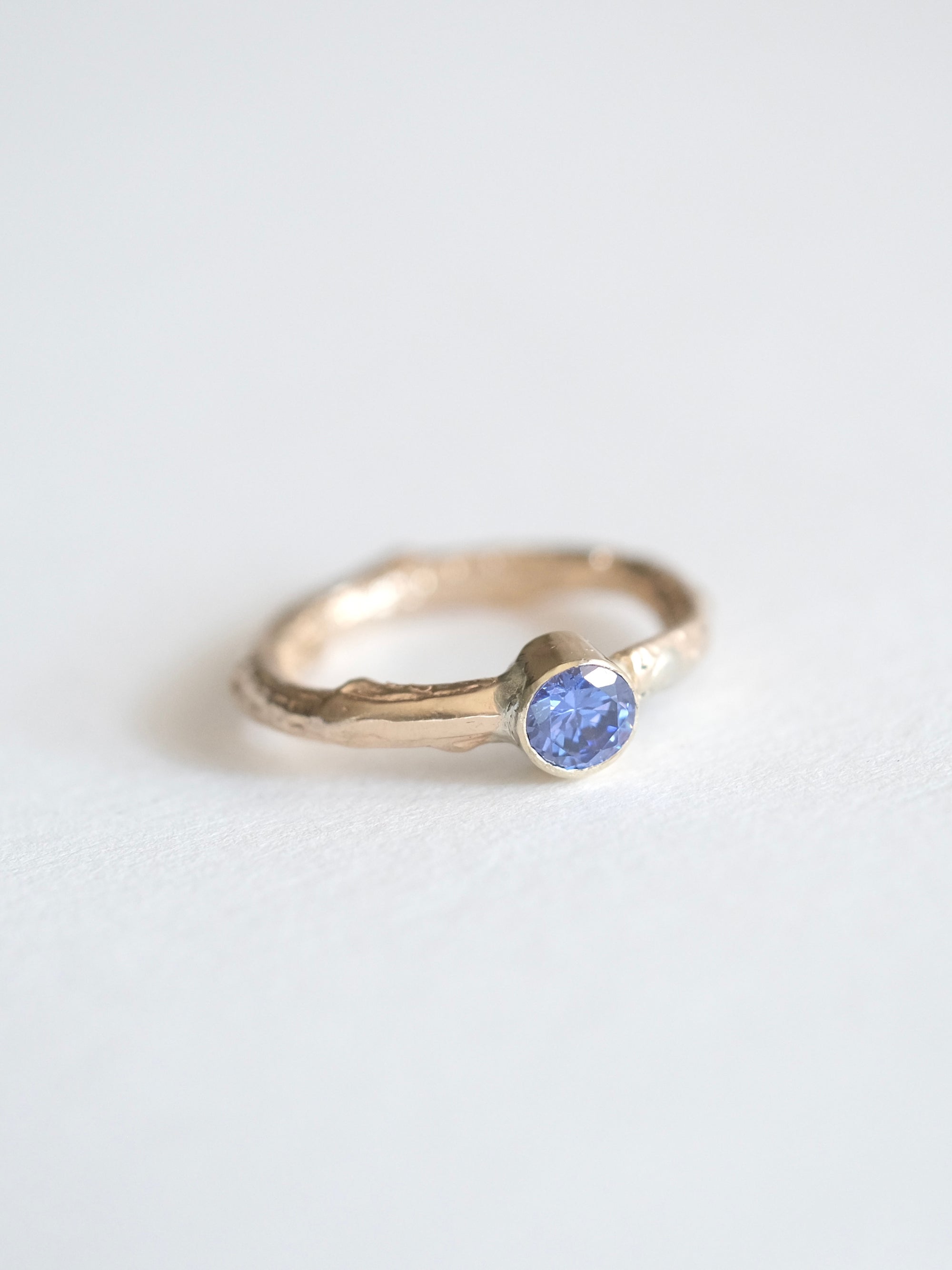 Tanzanite Twig Ring in Yellow Gold
