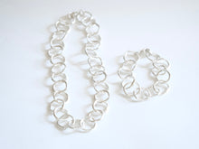 Load image into Gallery viewer, Twig Link Bracelet
