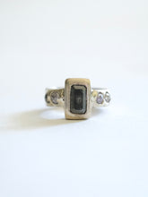 Load image into Gallery viewer, Grey Diamond Geometric Solitaire Ring
