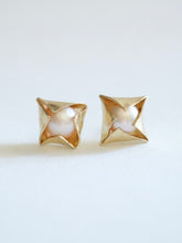 Load image into Gallery viewer, Geometric Pearl Stud Earrings

