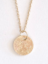 Load image into Gallery viewer, Three Roses Hand Engraved Pendant
