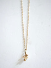 Load image into Gallery viewer, Dainty Twig Pendant
