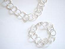 Load image into Gallery viewer, Twig Link Bracelet
