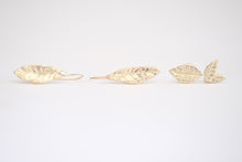 Load image into Gallery viewer, Gold Leaf Dangle Earrings
