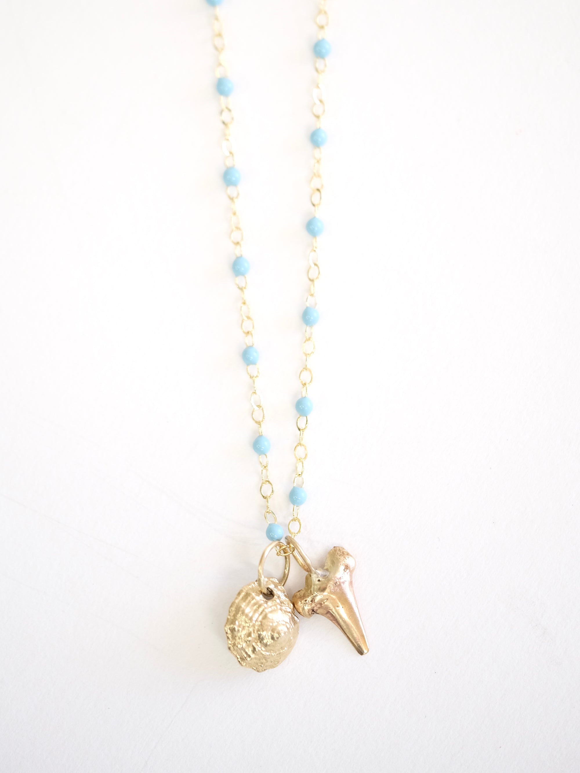 Tiny Seashells Necklace
