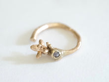 Load image into Gallery viewer, Diamond Bud Twig Wrapping Ring
