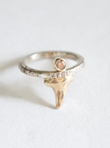 White and Yellow Gold Shark Tooth Ring with Diamond