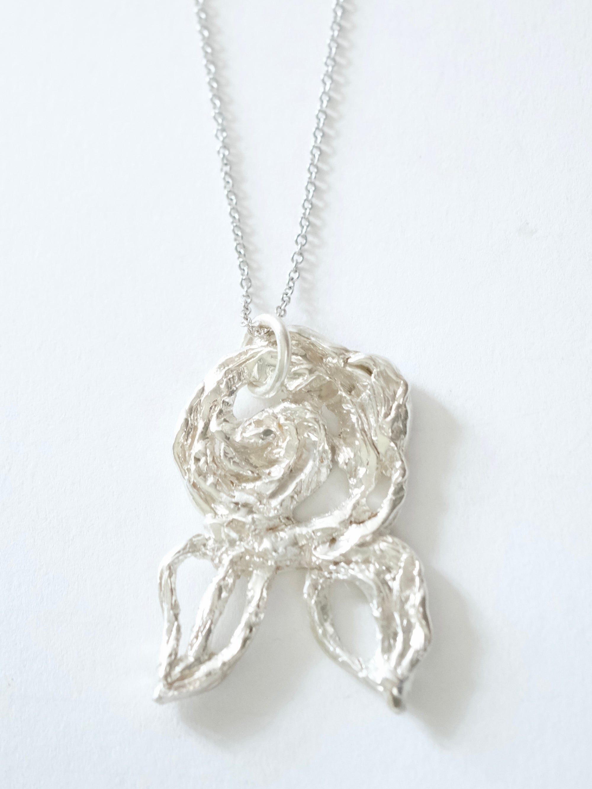 Flower and Leaves Necklace