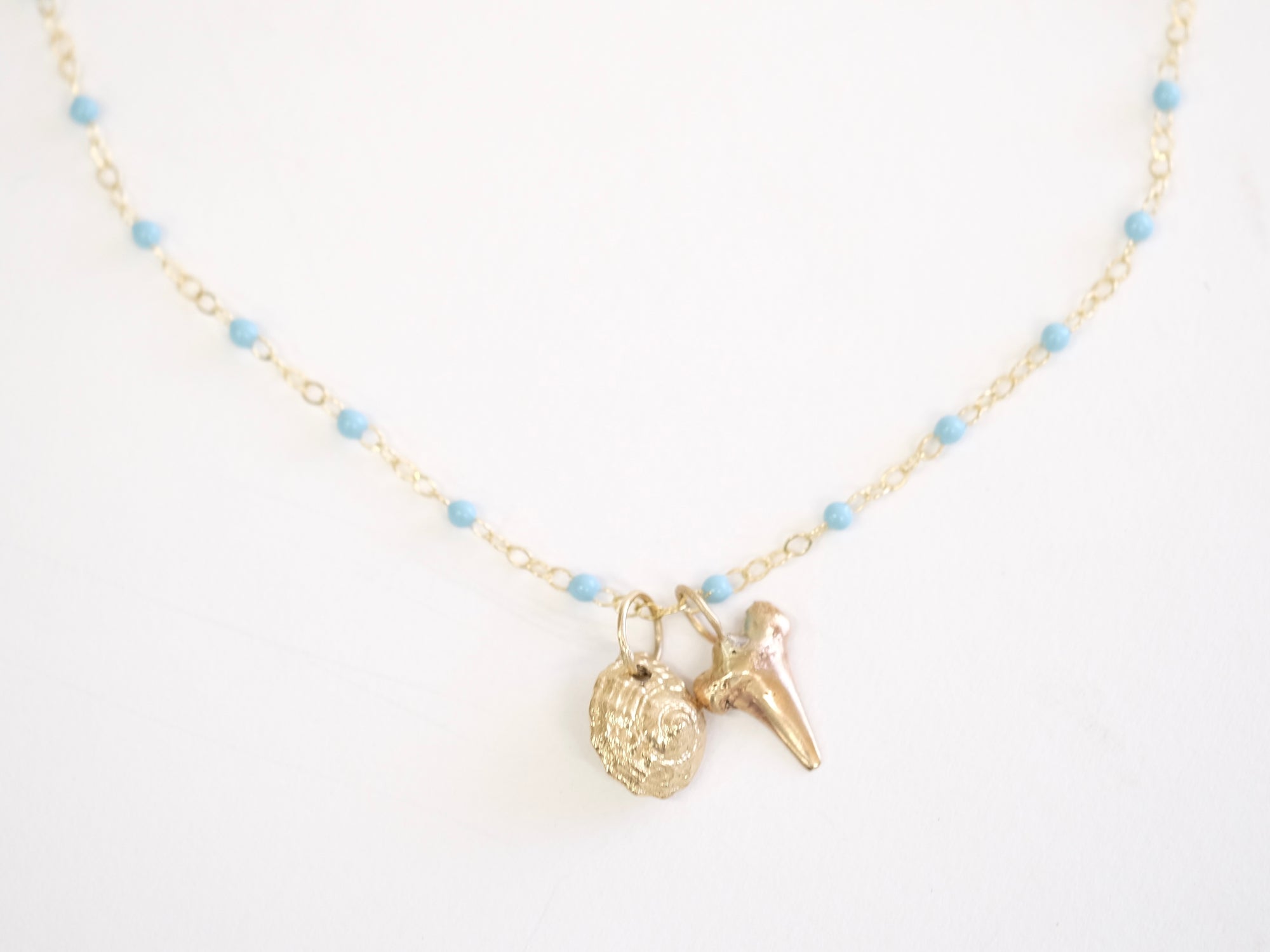 Tiny Seashells Necklace