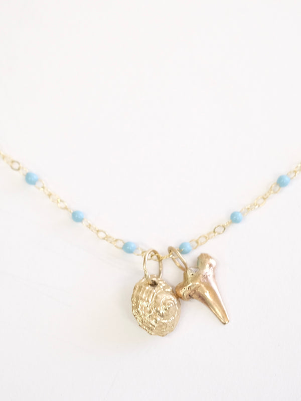 Tiny Seashells Necklace