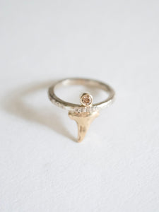 White and Yellow Gold Shark Tooth Ring with Diamond