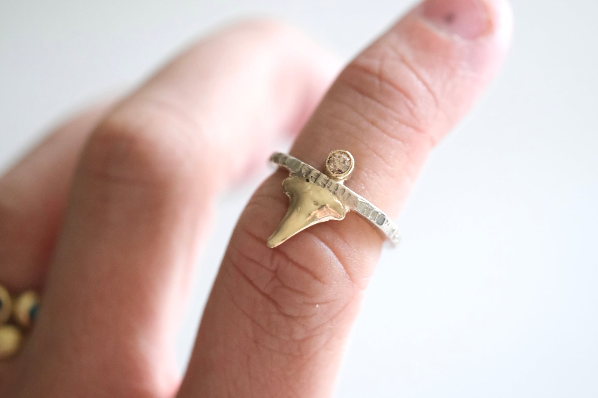 White and Yellow Gold Shark Tooth Ring with Diamond