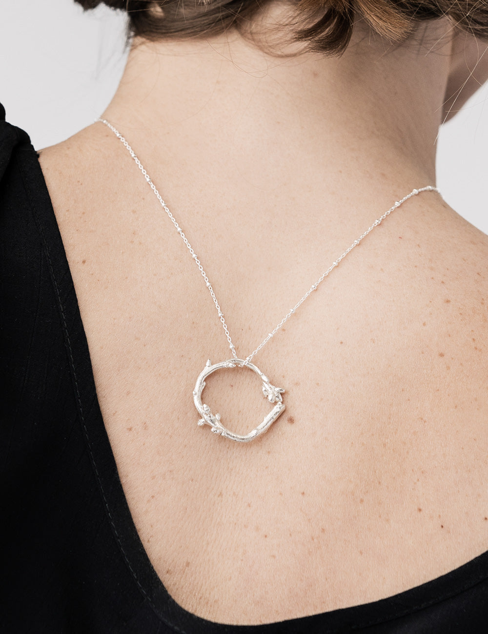 Medium Twig Circle Pendant